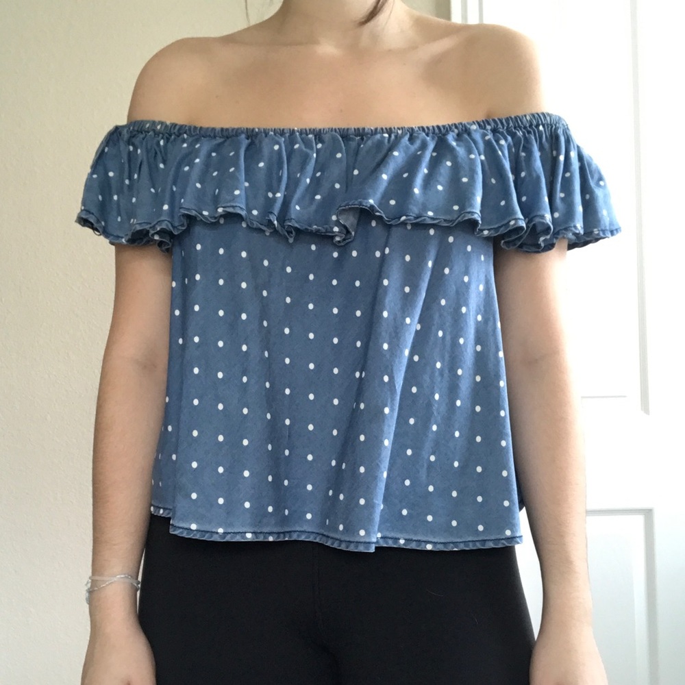 Off the shoulder somewhat cropped shirt